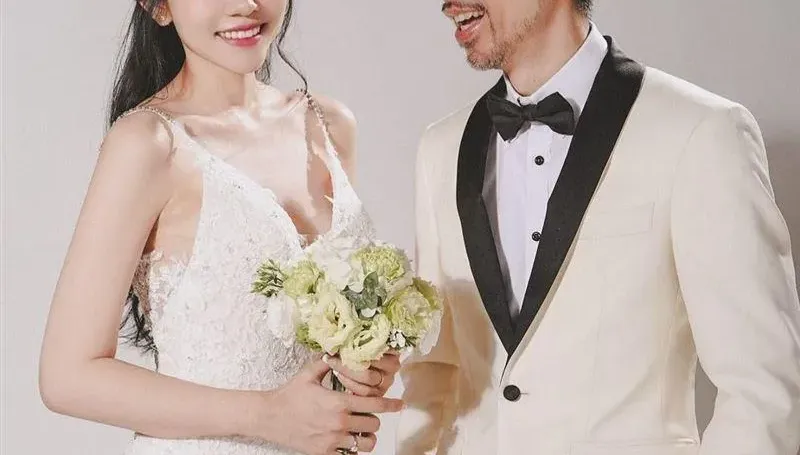 和張兆志離婚9個月！許允樂才曬「凸肚照」　又問「產檢」細節遭疑有孕...親自揭密