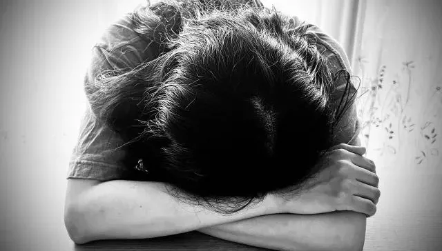 太惡劣！韓男下藥性侵還直播　200多人搶看竟沒人報警