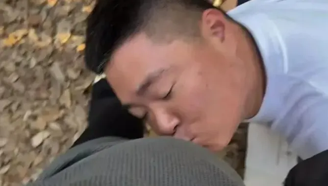 快訊/結婚兩年郝劭文老婆懷孕了！狂親孕肚超甜畫面曝光