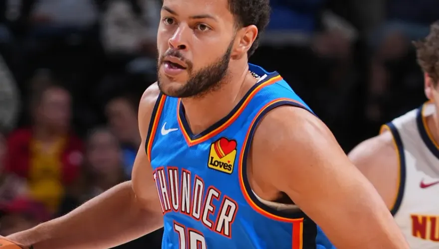 從酒吧登上NBA！雷霆隊簽下6呎9吋的調酒師　填補戰力空缺
