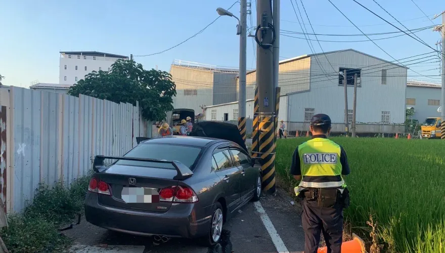 影/閃鬼切迴轉BMW自撞爆頭亡　朝陽科大男是準飛機修護師