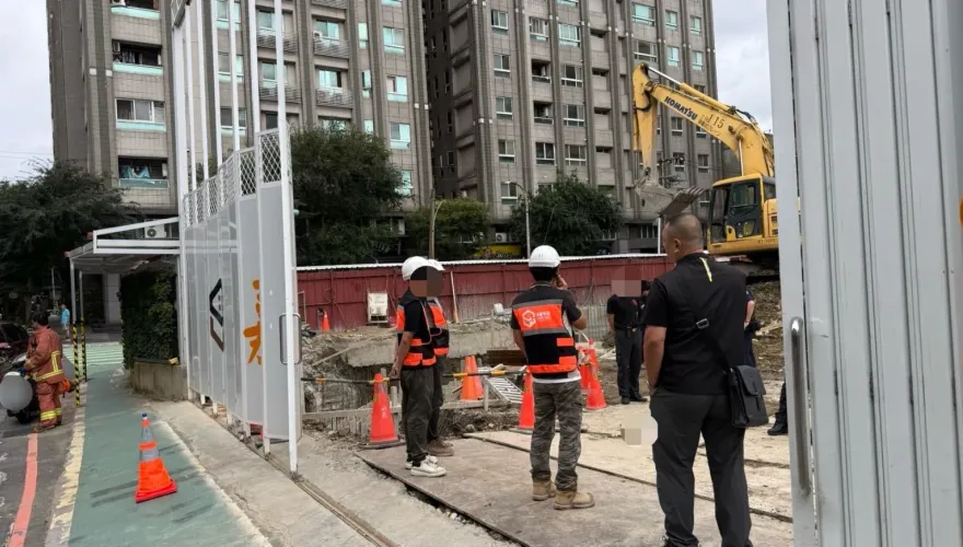 快訊/新北消防局工程爆死亡意外！承包商突倒地下室　送醫急救仍不治