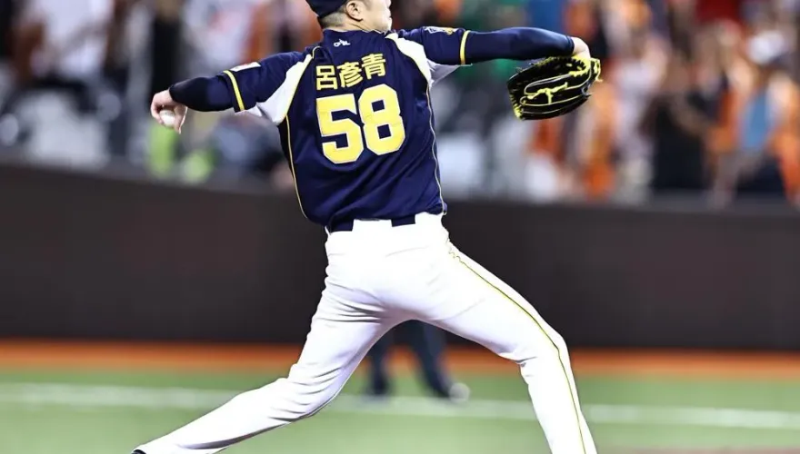 影/讓統一獅中滿壘計！呂彥青6局下拆彈成功助隊勝　總仔平野惠一感謝他
