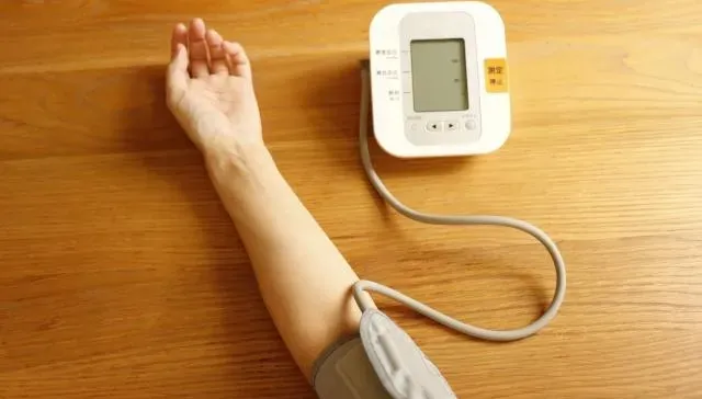 天氣冷血壓就失控！醫：「優化進食習慣」降風險還可減重