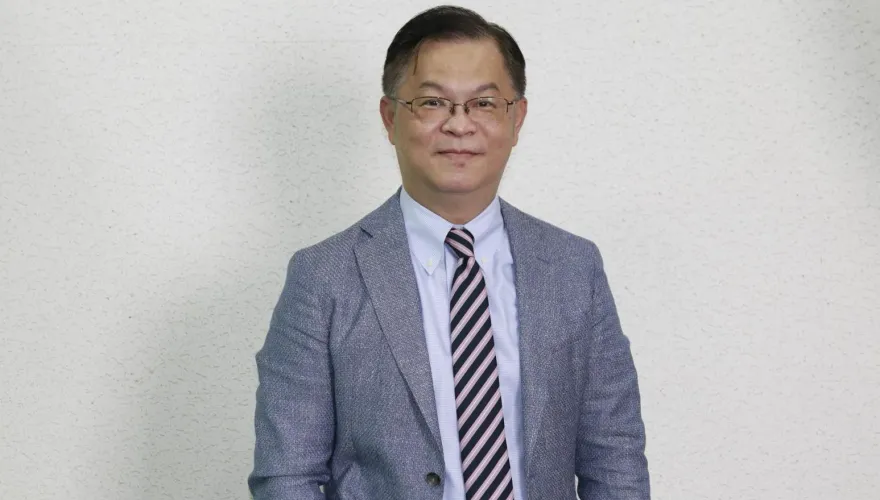 爭奪經營權涉證交法　黃世聰認大同鄭文逸判重刑有爭議
