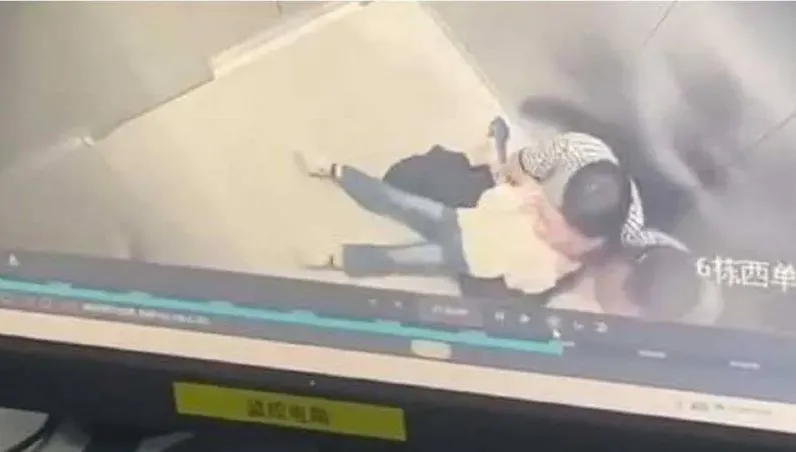 女童搭電梯遭少年摀嘴亂碰！警通報「行政拘留」　陸媒曝：最多關15天