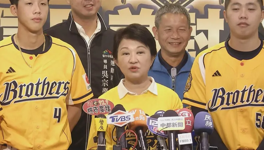 蔡壁如是京華城「隱藏人物」？綠市議員喊解聘　盧秀燕低調回應：謝謝