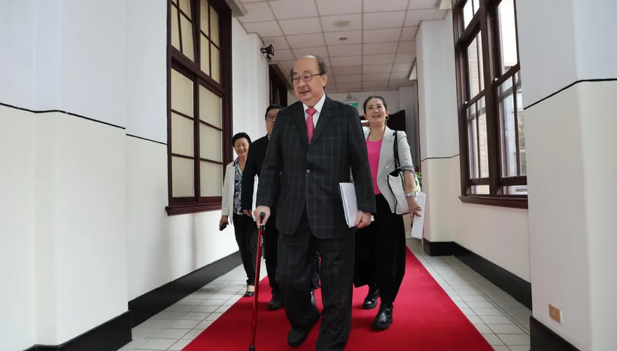 賴清德都動不了老柯？葉元之曝：幾通電話連署立委就少一大票