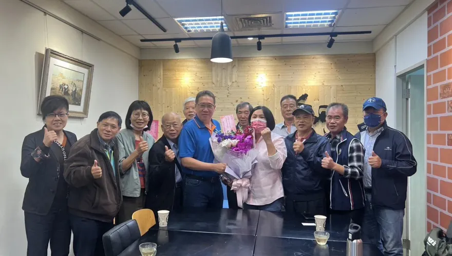 為拚預算被撞斷牙！鄉親不捨送暖　陳玉珍：為金門全力以赴