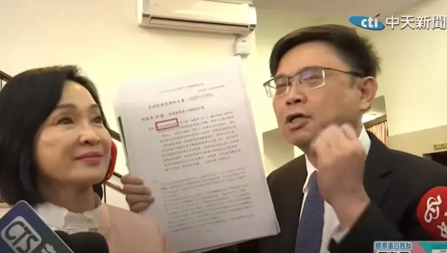 柯志恩又遭高雄綠委鎖定　賴瑞隆突現身嗆道歉！2人立院對決10分鐘畫面曝
