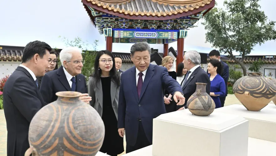 義總統送大禮！訪陸返還56件文物包括新石器時代陶器　習近平親賞鑒