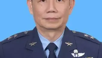 賴清德任內「晉升上將第一人」！選前爭議「國家級防空警報」把衛星變飛彈
