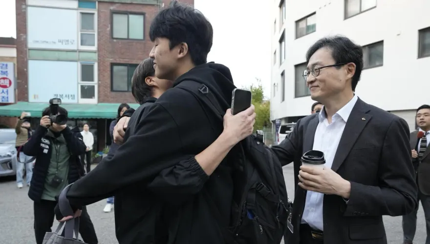 考上就翻身！韓國大學考試今登場52萬人應考　重考生暴增挑戰醫學院