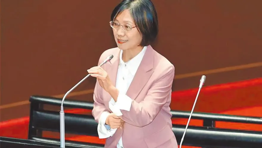 立院地檢署設置「心理師」三讀！翁曉玲感動吐心聲