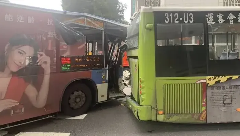 車禍年奪3千人命！台北公車輾斃行人　游毓蘭：對台灣交通亂象無言