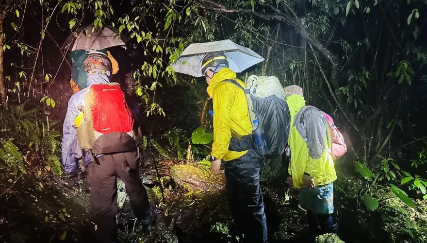 找到人了！登山男古魯林道「脫隊找手機失聯3天」　今平安獲救
