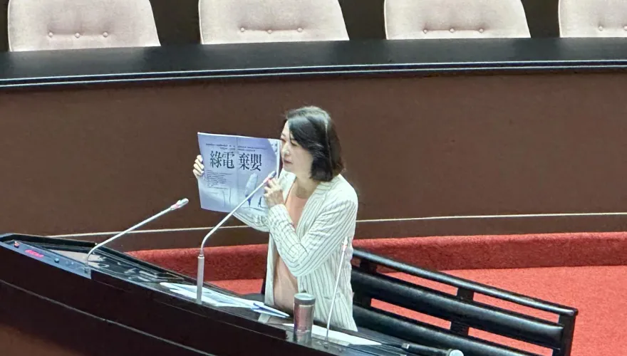 轟民進黨鴨霸癱瘓國會　王鴻薇：台灣民主之恥當之無愧