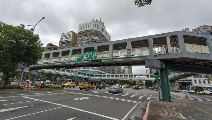 42年回憶「和平新生天橋」今日開拆！　文化委員全數認定：不具文資潛力