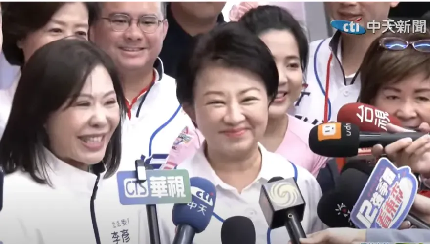 12強中日爭冠！盧秀燕出席全代會穿應援衣嗨喊：中華隊拿冠軍