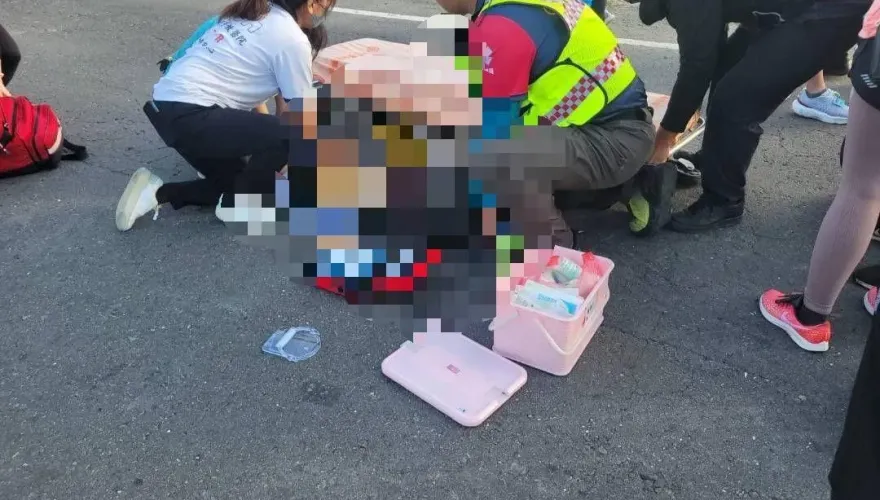 影/9歲男童陪爸路跑遭輾斃　駕駛稱：沒看到小孩、只開20