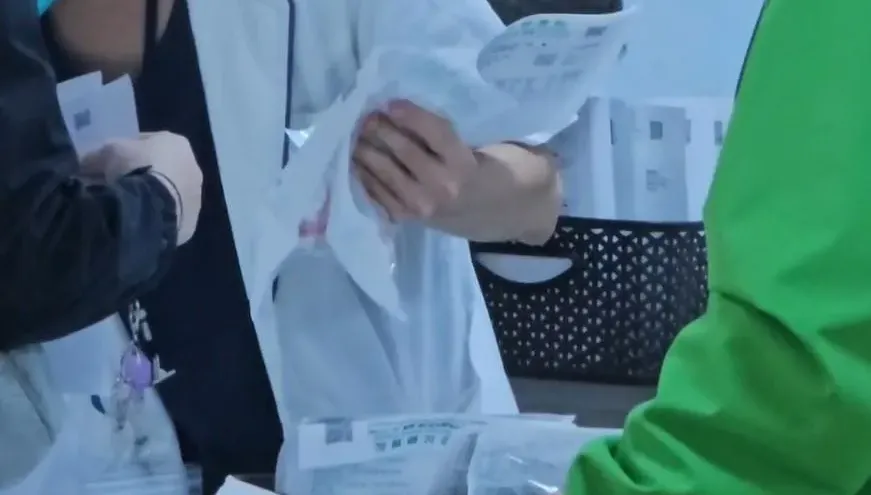 平行宇宙開門了？醫遇同名同姓病患：以為是櫃台在開玩笑