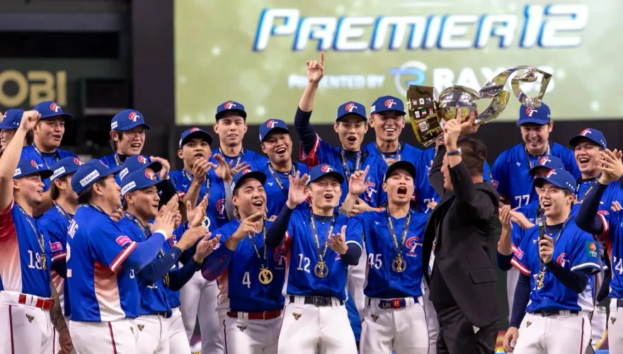 中華隊奪冠Day6！球迷狂刷影片、瘋唱《台灣尚勇》回味