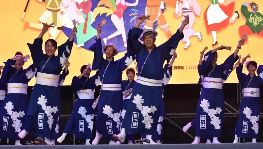 雨勢澆不熄熱情！台中國際踩舞嘉年華精彩登場