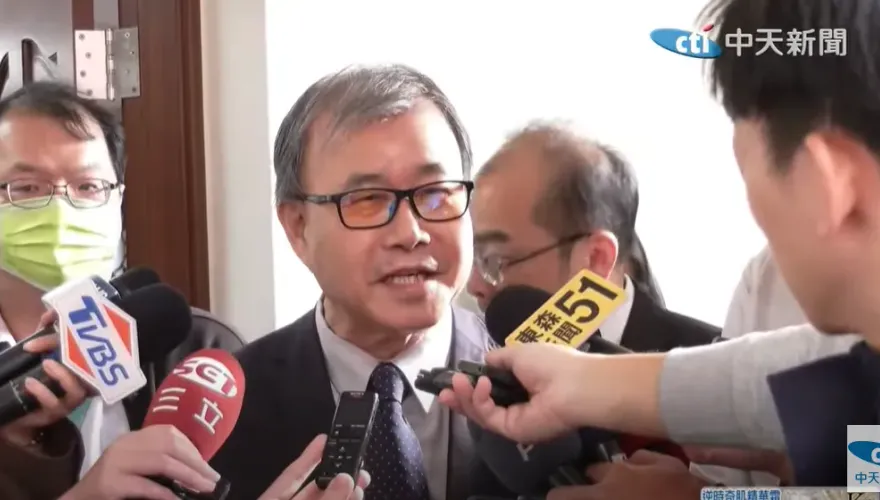 「高中生心智未熟」陸生團不交流？鄭英耀嗆賴士葆:講這話要負責