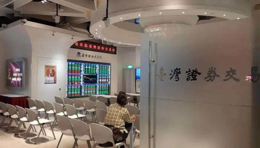 金管會：盤中零股交易撮合間隔時間 12/2起縮至5秒
