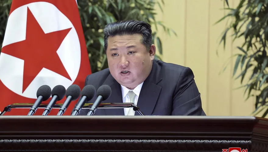 影/北韓新驅逐艦下水凸槌！金正恩目睹震怒：無法容忍