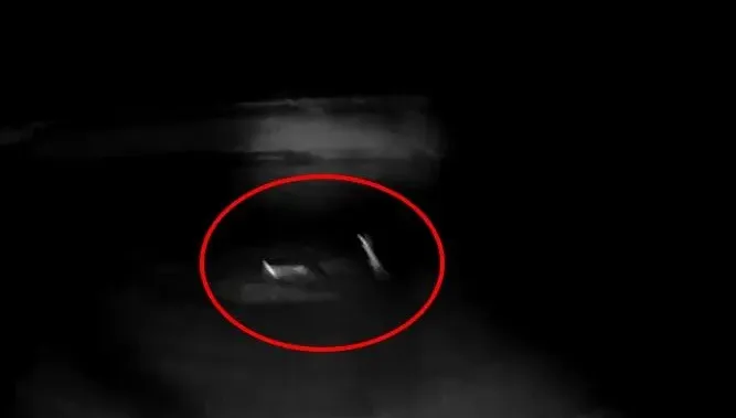 影/苗栗通霄8旬失智婦深夜墜溪　2勇警跳水救回一命