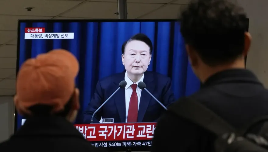 南韓突宣佈戒嚴！娛樂公司陸續收到通知：「藝人別參加任何活動」