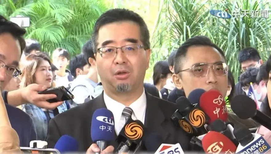 陸生團訪清大遇抗議　蕭旭岑受訪嗆：這是1450跟側翼同學