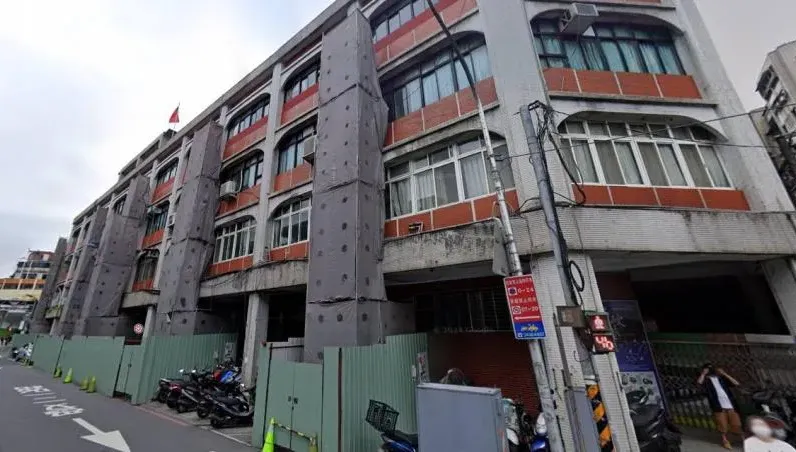 偷吃還與小三開餐廳！基隆警局副分局長迫工友「翹班打工」
