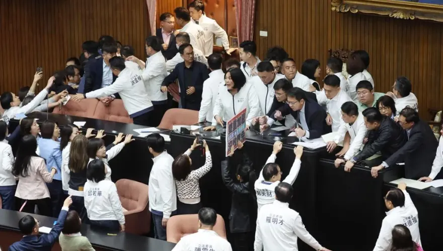選罷法12/13立院捲土重來！柯建銘預告：民進黨會繼續「奮戰」