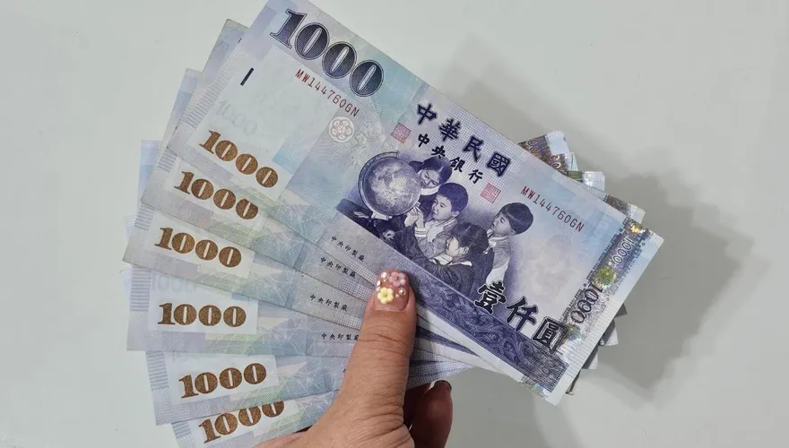 賴政府：總預算卡關沒關係、年終獎金2月6日入帳