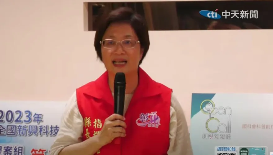 颱風楊柳來襲彰化正常上班上課！王惠美臉書被灌爆