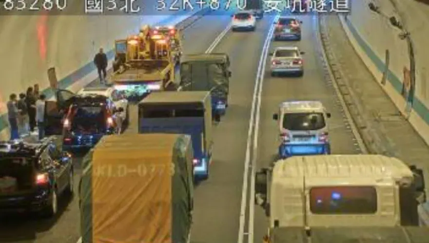 國3北向嚴重車禍！安坑隧道追撞釀紫爆「回堵5公里」