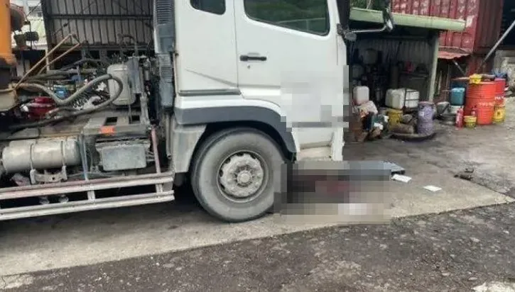 修車遭大貨車壓傷！基隆老闆「頭部變形」血流滿地　送醫不治