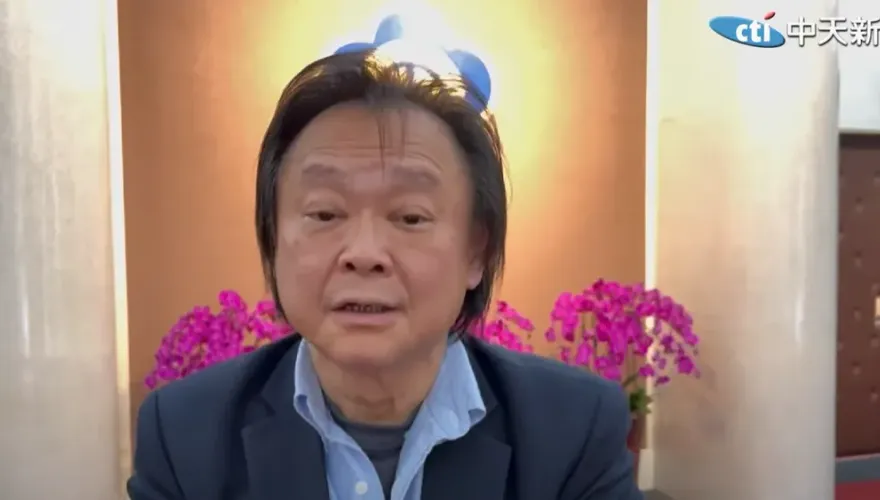 見柯文哲滿頭白髮　王世堅曝他已「雙重死亡」：不勝唏噓