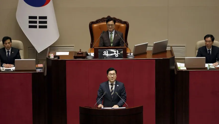 尹錫悅即刻停職！仍能住官邸領薪水　是否下台交由憲法法庭裁定