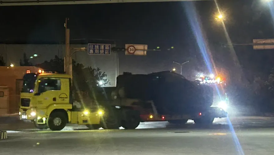 直擊／地表最強戰車M1A2T運離台北港　前往新竹裝訓部