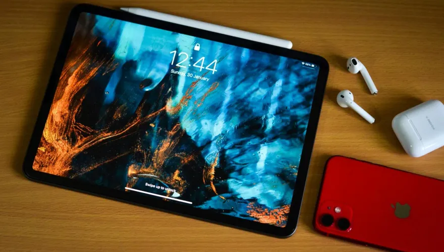 加入摺疊爭霸戰？不只摺疊手機　蘋果傳2028年推「無痕摺疊iPad」
