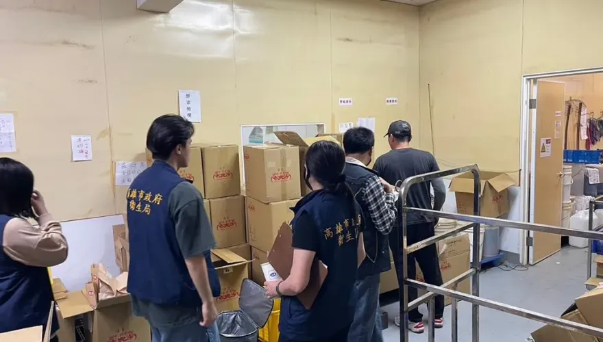 「九龍齋食品」涉改標、用逾期原料「流竄21縣市」！衛生局重罰千萬
