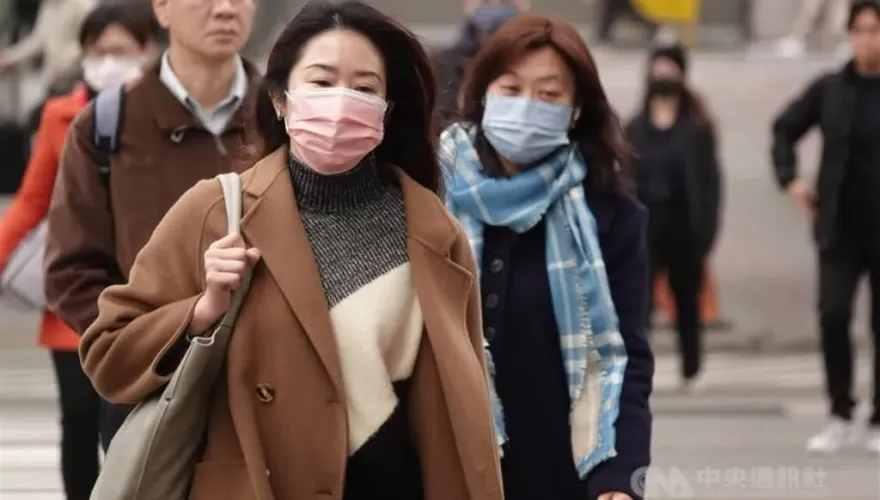 2波冷氣團來襲！竹苗等5縣市防10度低溫　19日高山降雪機率增