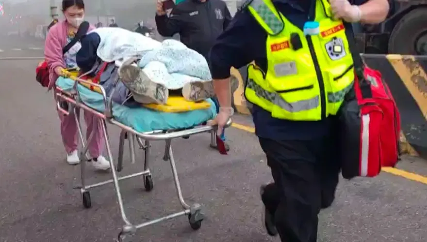 全聯台中倉儲惡火　3樓找到2人無生命跡象「1人碳化」