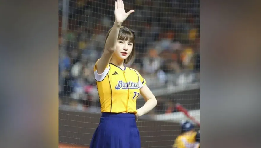Thank You陳子豪！峮峮感性發文：明年換去別隊炸裂