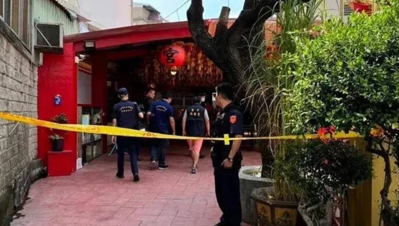 不滿欠乾爹數百萬！台中男潛宮廟當義工　趁普渡當眾狂轟8槍
