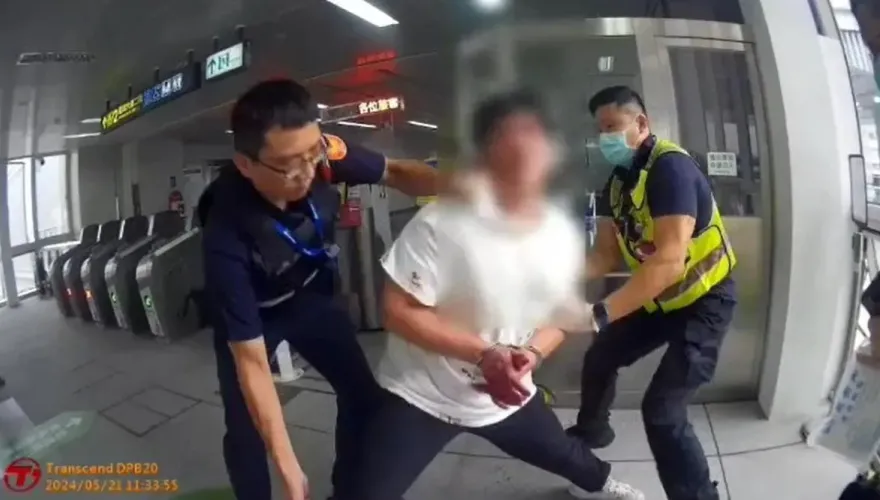 中捷殺人兇嫌下跪辯「無殺人犯意」　檢嗆：前一天還開趴