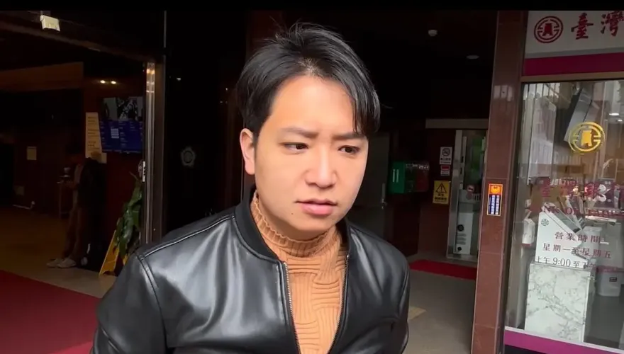 柯文哲手機化名羅廷瑋聯繫律師　立委羅廷瑋：代表我非nobody